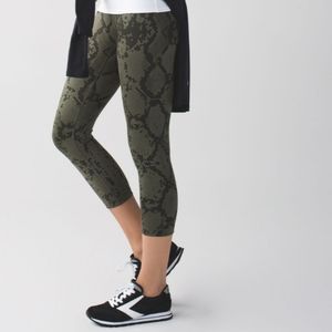 Lululemon Wunder Under Crop III Snake Skin